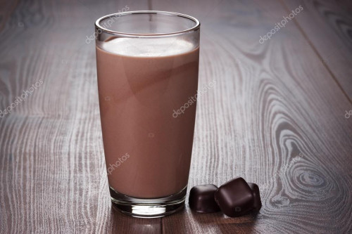 Csokoládé-tej koktél